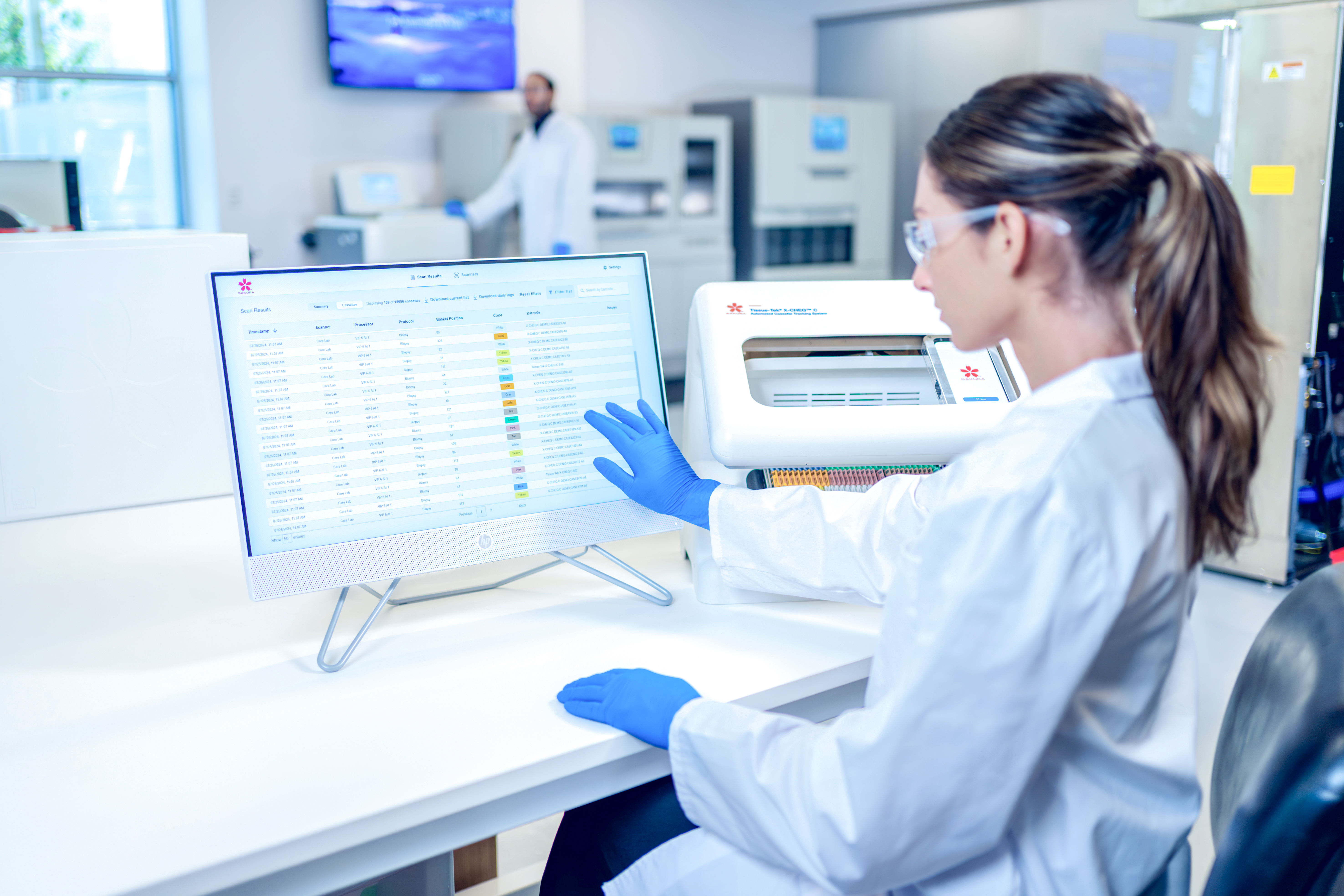 Tissue-Tek<sup>&reg;&nbsp;</sup>X-CHEQ<sup>&trade;&nbsp;</sup>C  Automated Cassette Tracking System